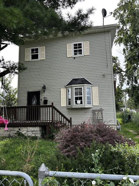 634 N 8th St: main photo