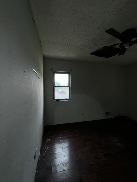 634 N 8th St: photo 11