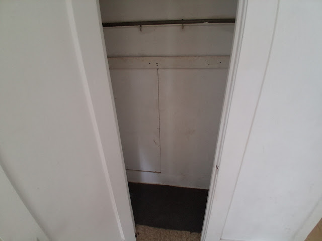 765 W Division St: photo 27
