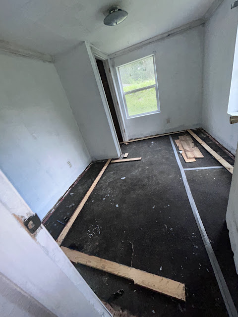 66 Franklin Ave: photo 13