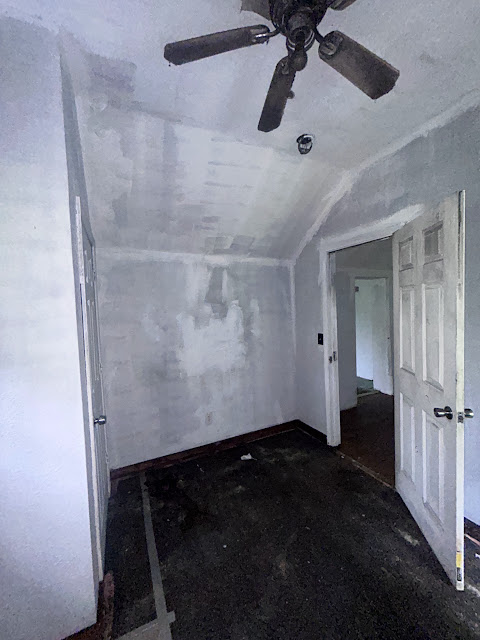 66 Franklin Ave: photo 12