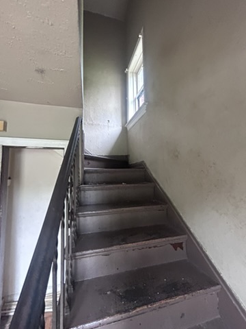 5811 Saloma Ave: photo 5