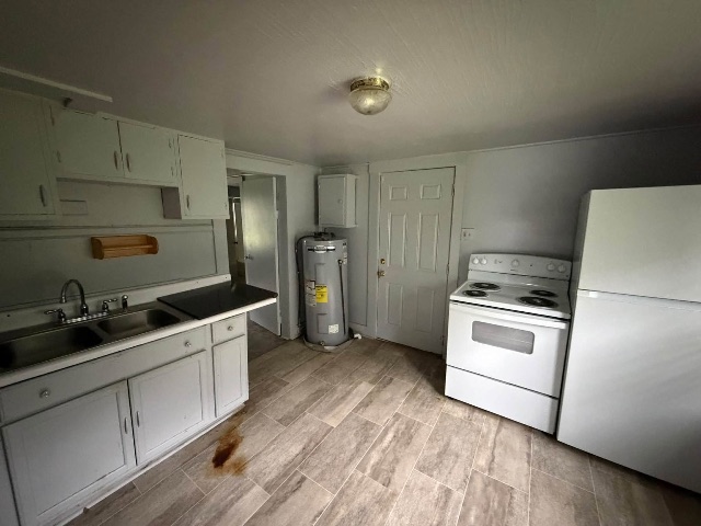 300 Lummis Rd Unit C: photo 5