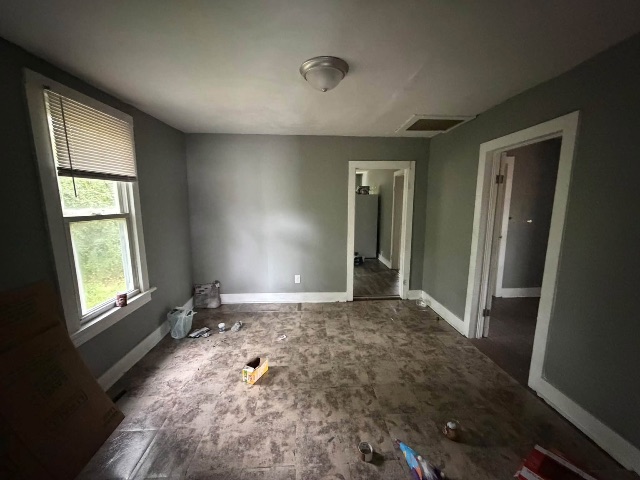 6367 Leafwood Rd: photo 2