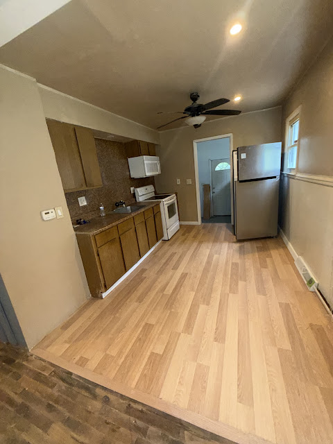 3235 Whittier St: photo 7