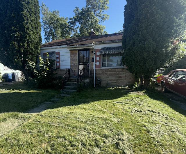 539 W Marengo Ave: main photo