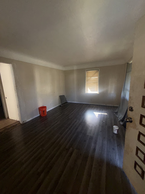 539 W Marengo Ave: photo 3