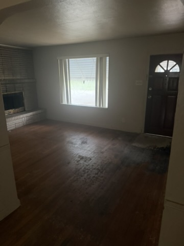 567 Glorose Dr: photo 6