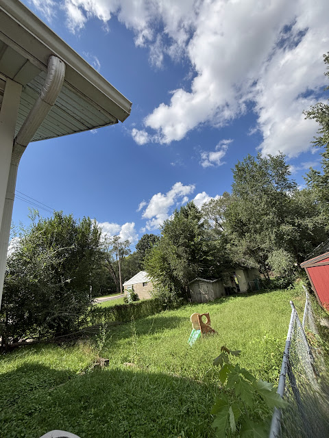 2421 W Lincoln: photo 5
