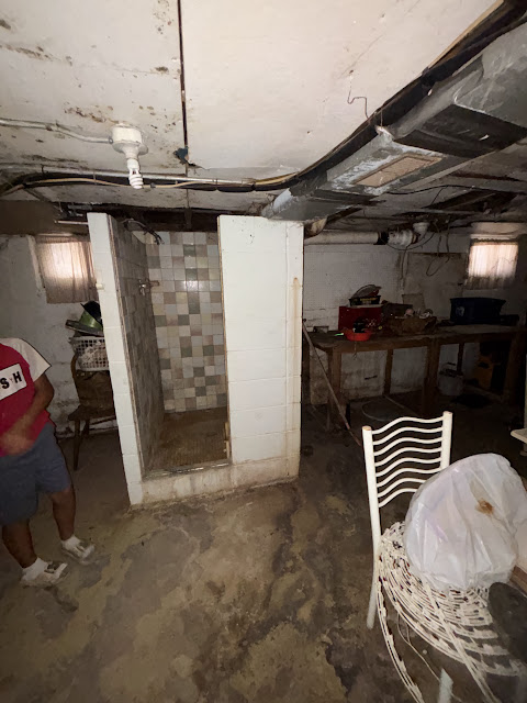 2421 W Lincoln: photo 12