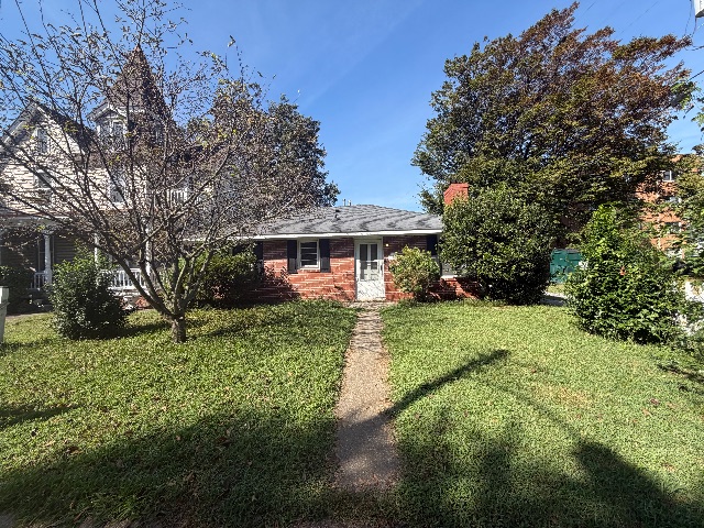 106 Florida Ave: main photo