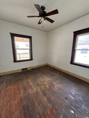 1638 4th St: photo 11