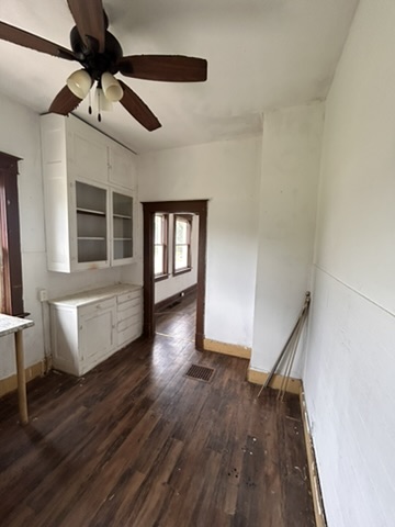1638 4th St: photo 10