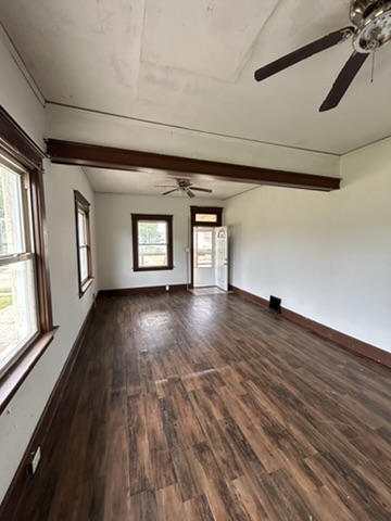 1638 4th St: photo 7