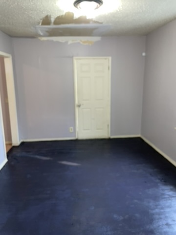 2125 68th St: photo 3