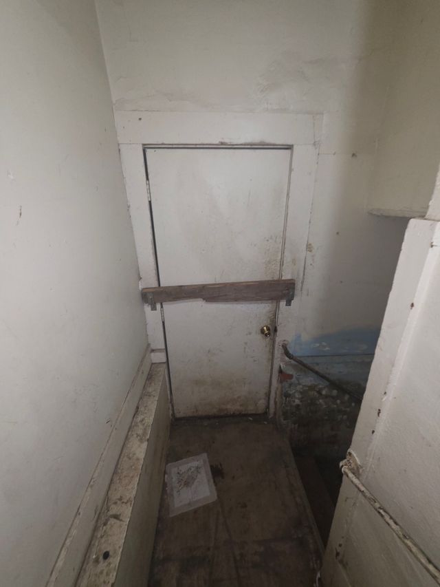 1143 E William St: photo 69