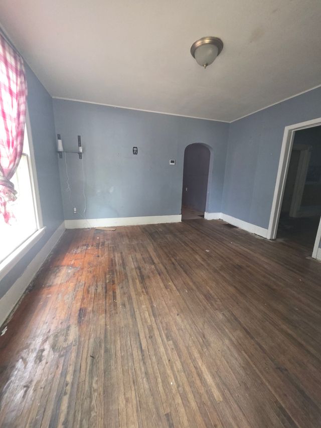1143 E William St: photo 32