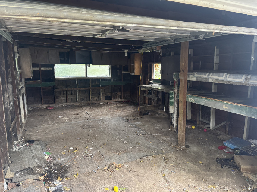 1528 E Lawrence St: photo 21