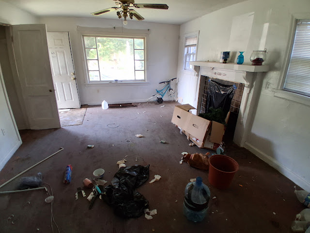 1645 E Walnut St: photo 7