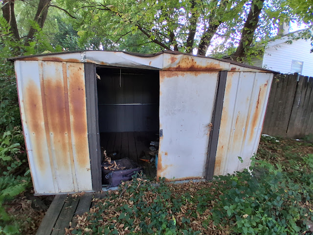 1645 E Walnut St: photo 18