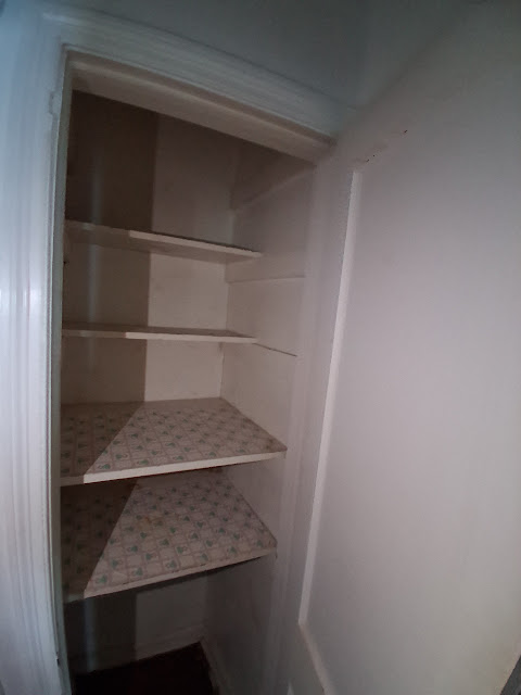 1645 E Walnut St: photo 11