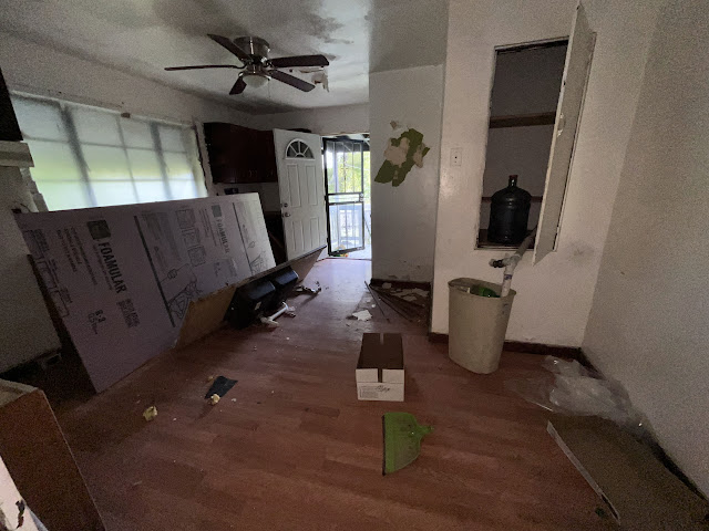 112 N 88th St: photo 7