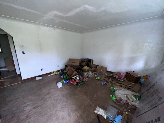 112 N 88th St: photo 5