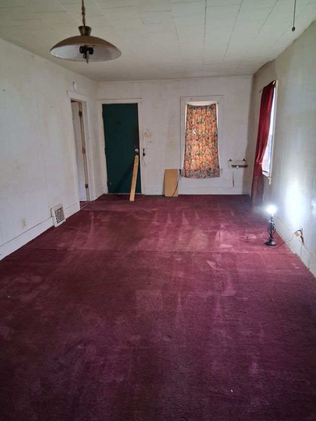 818 E Dewey St: main photo