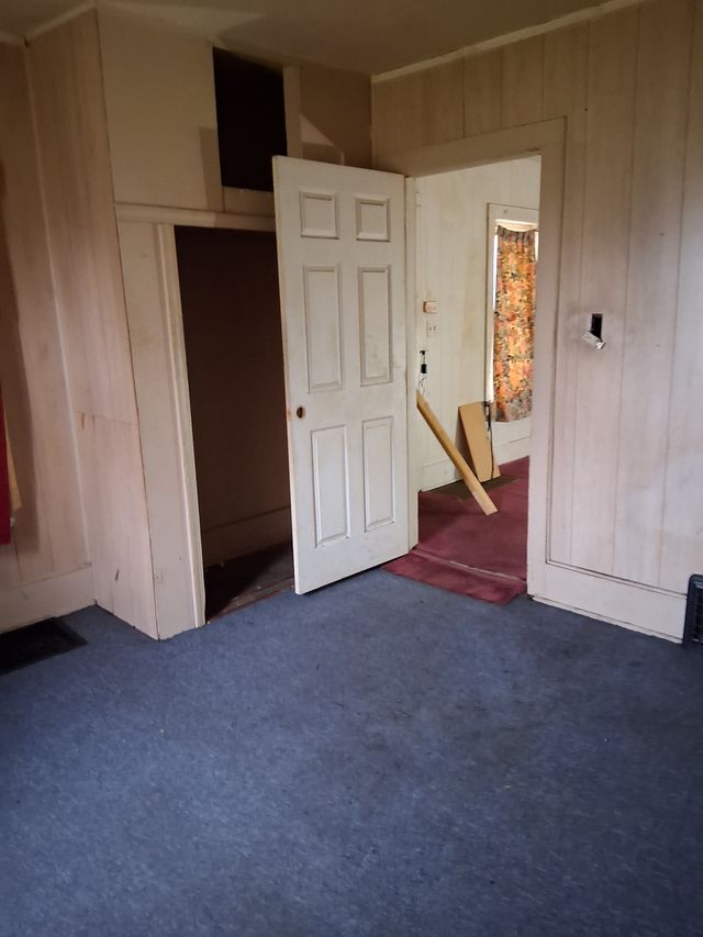 818 E Dewey St: photo 8