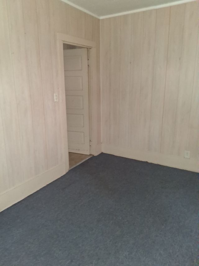 818 E Dewey St: photo 7