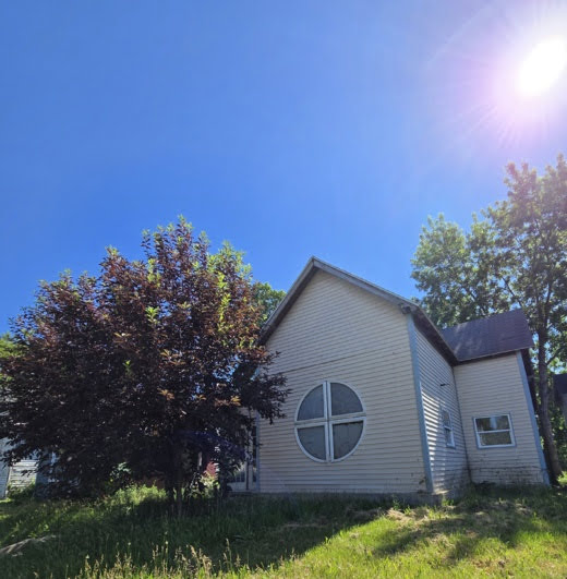 1517 S Branson St: main photo