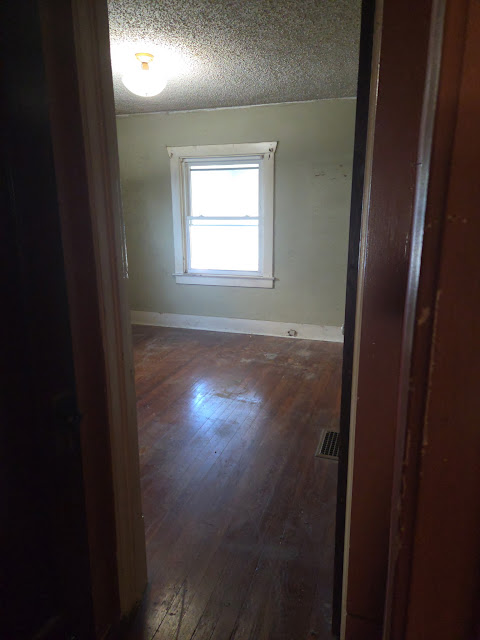 2081 N College St: photo 22