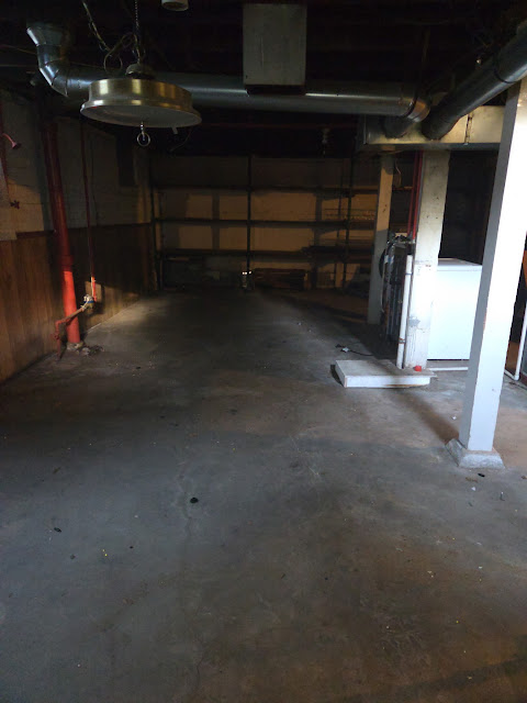 2081 N College St: photo 25