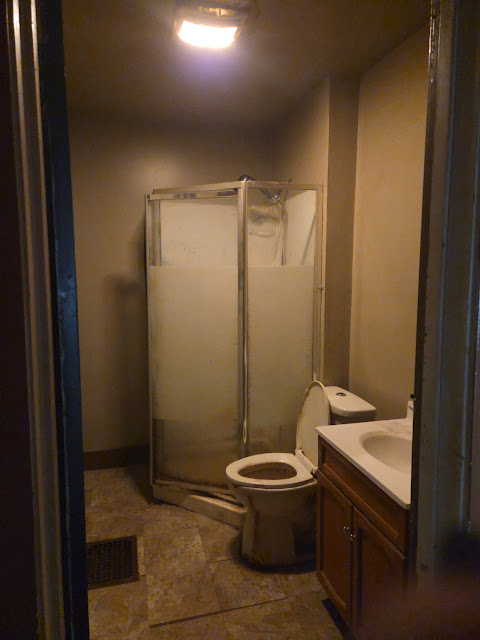 2081 N College St: photo 15