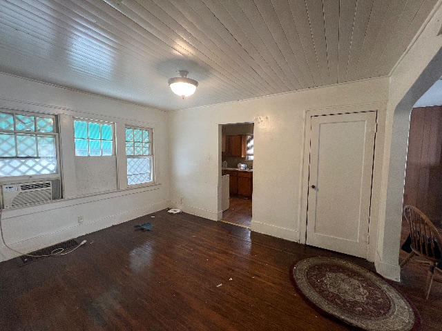 125 S 16th St: main photo
