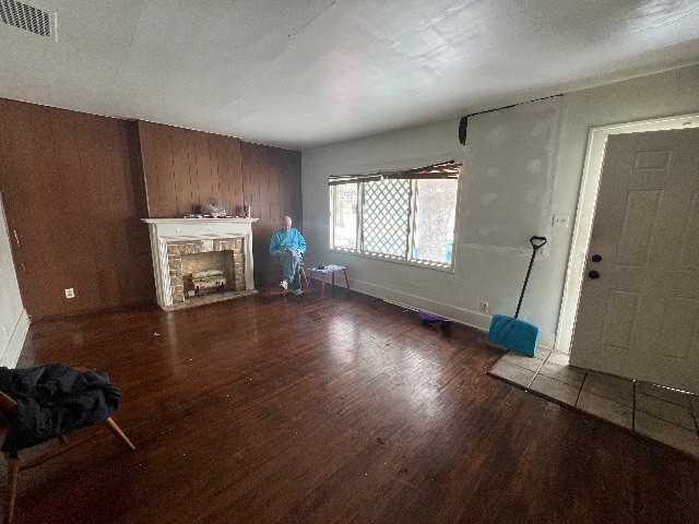 125 S 16th St: photo 2