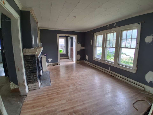 3975 E William St: photo 10