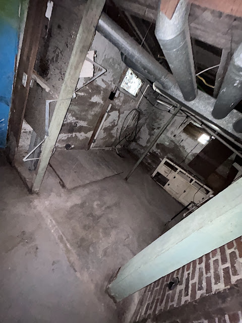 3975 E William St: photo 22