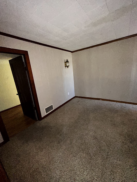 900 S 16th St: photo 51