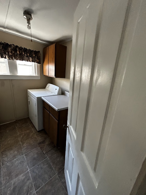 900 S 16th St: photo 43