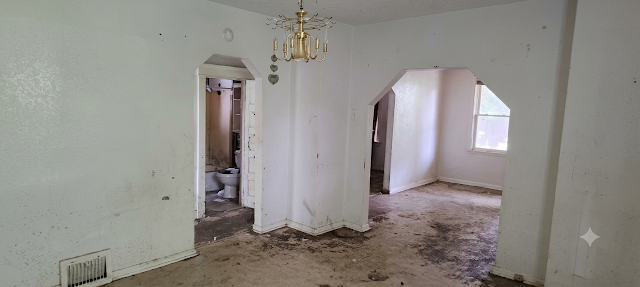 5257 Alcott Ave: photo 2