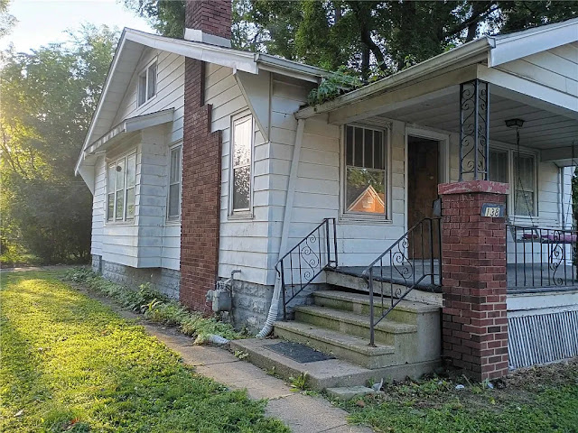 138 S 18th St: photo 30