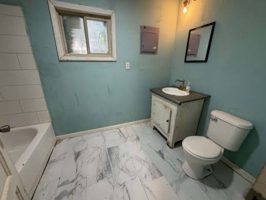 714 S Adams St: photo 9