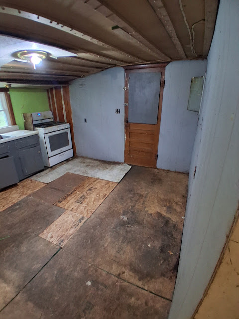 214 Pyle St: photo 7