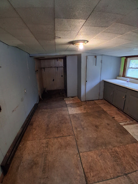 214 Pyle St: photo 9
