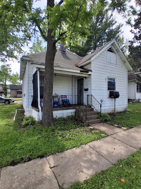 303 W Sycamore St: photo 49