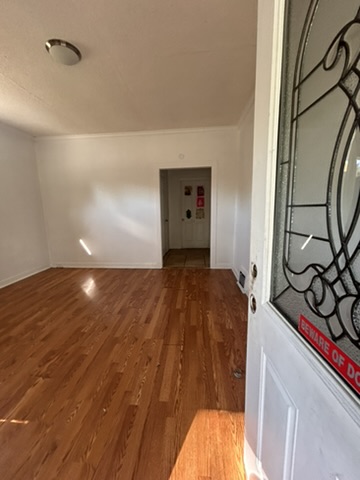 6211 Reichman Ave: photo 6
