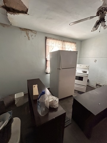 4121 Clara Pl: photo 10