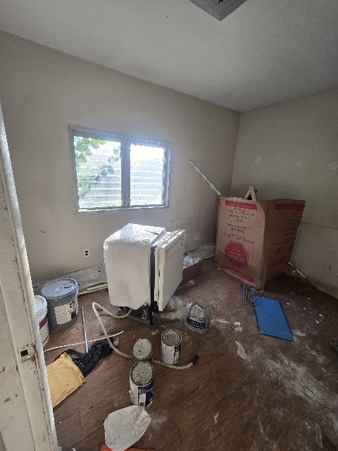 4521 Oakwood Ave: photo 14