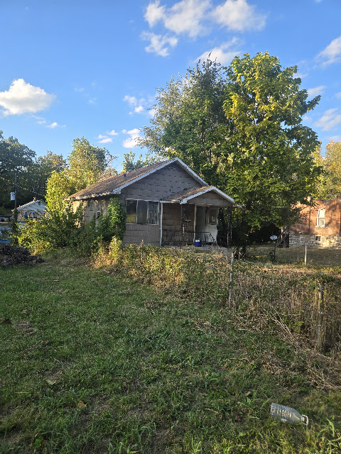 4521 Oakwood Ave: photo 3
